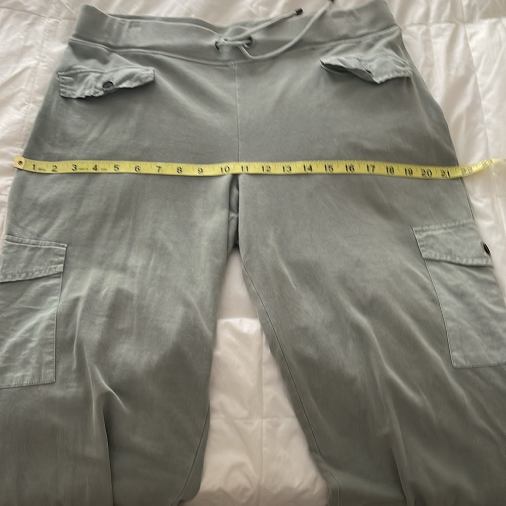 Talbots Drawstring Cropped Cargo Pants - Picture 7 of 9